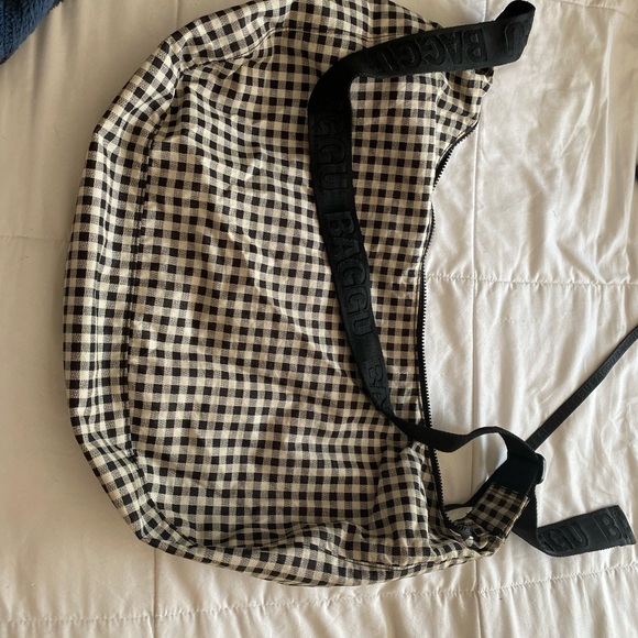 Baggu Black and White Gingham Shoulder Bag - Picture 1 of 4